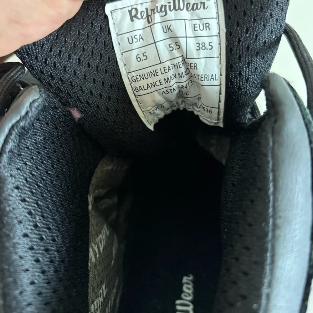 RefrigiWear EnduraMax Insulated Work Boot Leather Waterproof Vibram Black  6.5